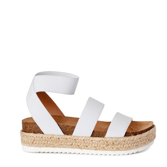 New Time & Tru White Strappy Flatform Sandals - Picture 2 of 14